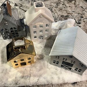 Lot of 4 adorable Christmas buildings. Used for decor and just no room anymore.